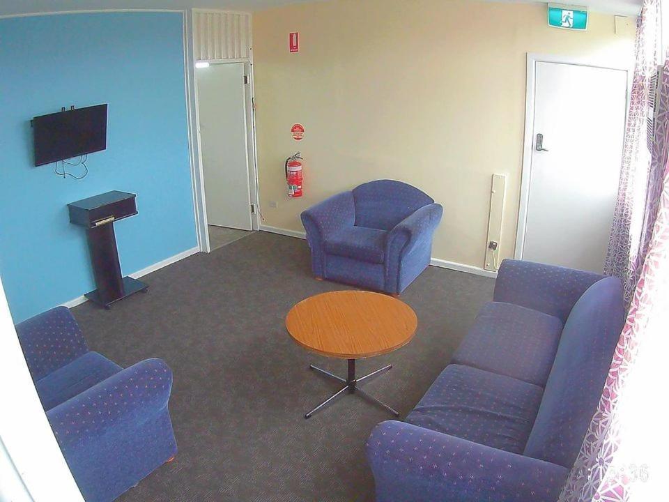 Turn-In Motel Warrnambool Exterior photo
